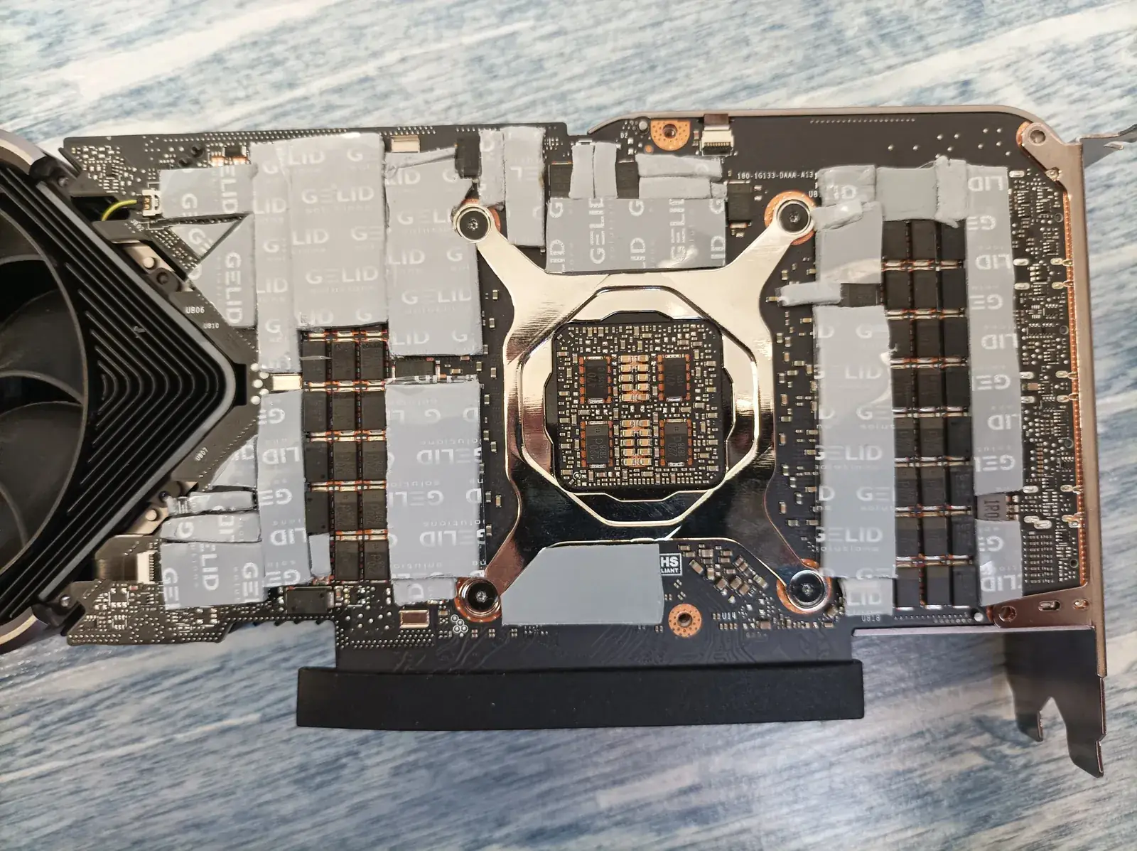 Carte graphique NVIDIA après remplacement des pads thermiques